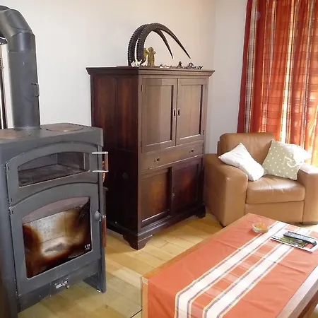 Relais Du Chasseur Apartman Izel